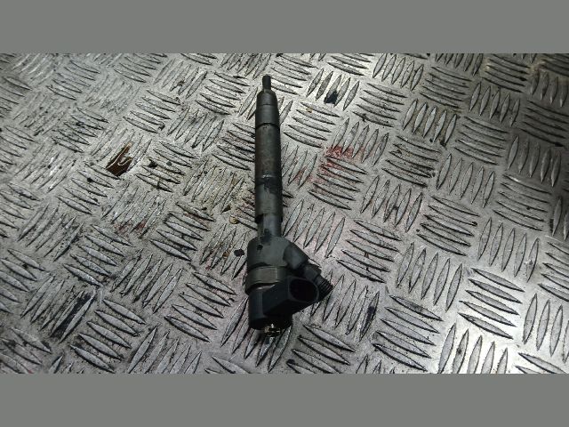 bontott MERCEDES-BENZ VITO Porlasztó (1 db)