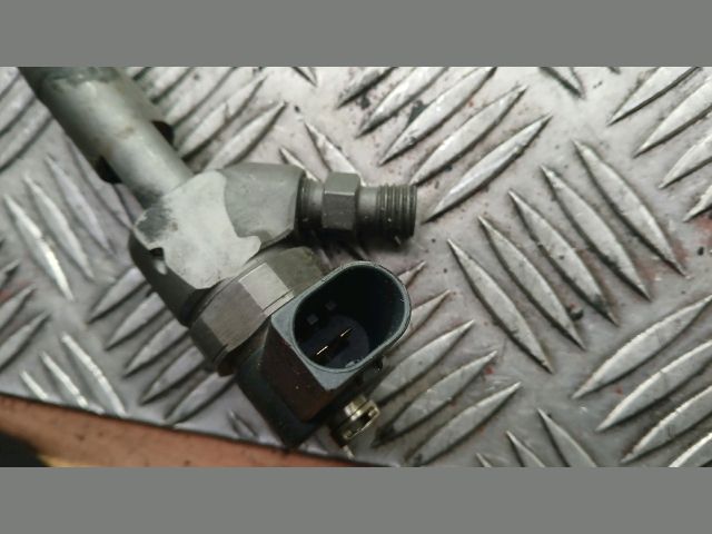 bontott MERCEDES-BENZ VITO Porlasztó (1 db)