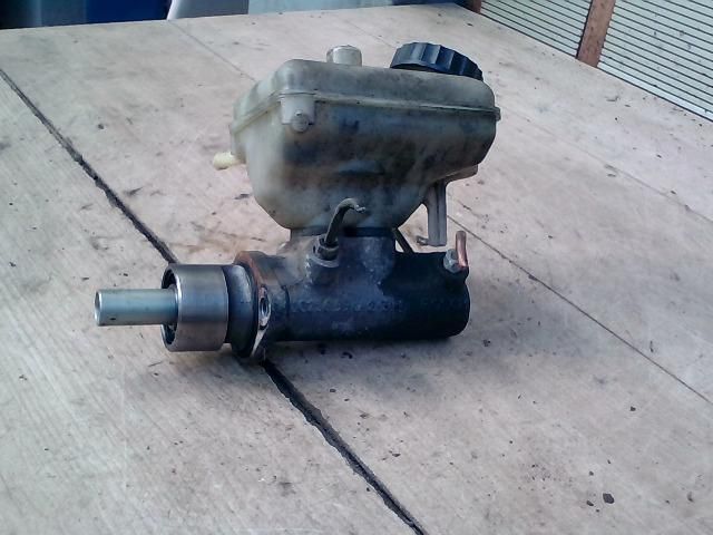 bontott MERCEDES-BENZ VITO Főfékhenger