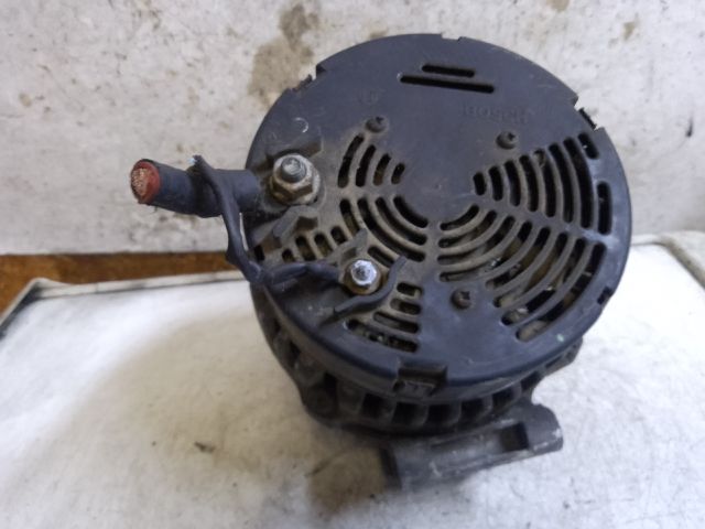 bontott MERCEDES-BENZ VITO Generátor