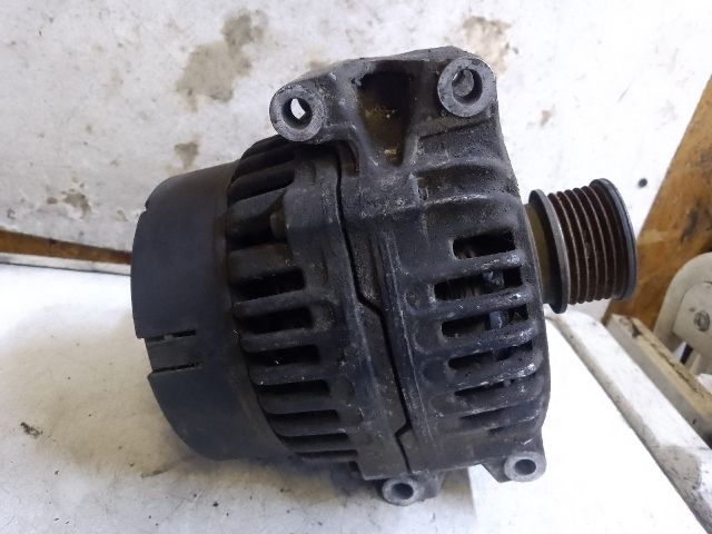 bontott MERCEDES-BENZ VITO Generátor