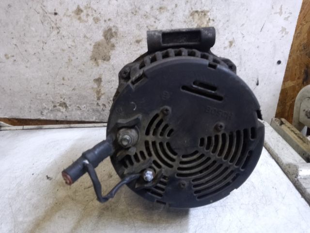 bontott MERCEDES-BENZ VITO Generátor