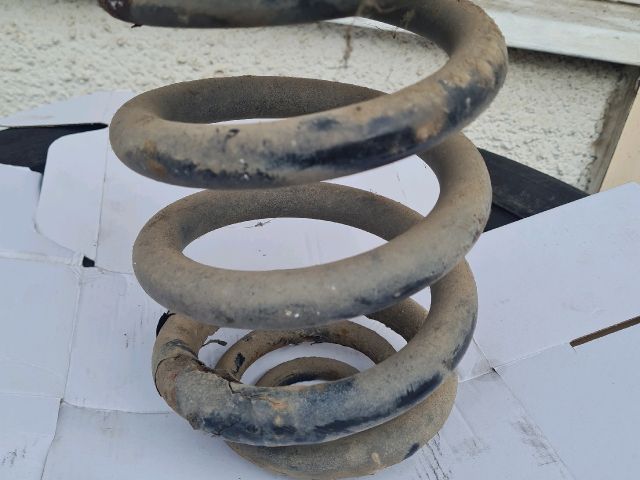 bontott MERCEDES-BENZ VITO Hátsó Rugó