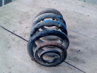 bontott MERCEDES-BENZ VITO Hátsó Rugó