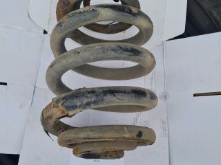 bontott MERCEDES-BENZ VITO Hátsó Rugó