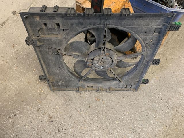 bontott MERCEDES-BENZ VITO Hűtőventilátor