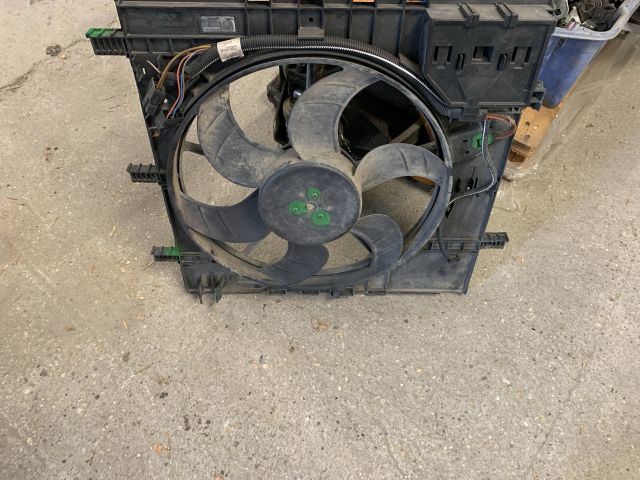 bontott MERCEDES-BENZ VITO Hűtőventilátor