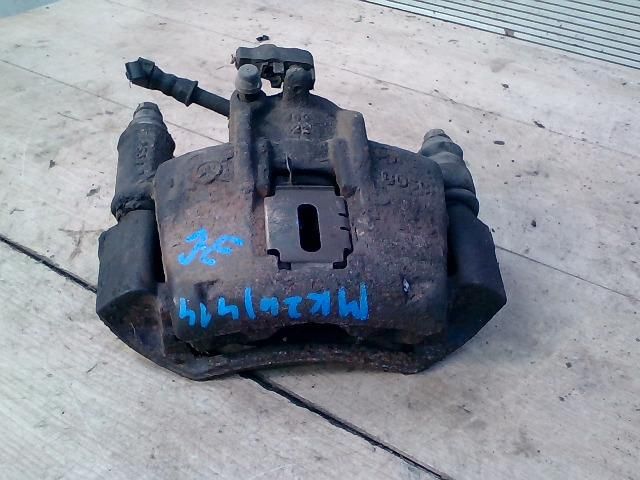 bontott MERCEDES-BENZ VITO Jobb első Féknyereg Munkahengerrel