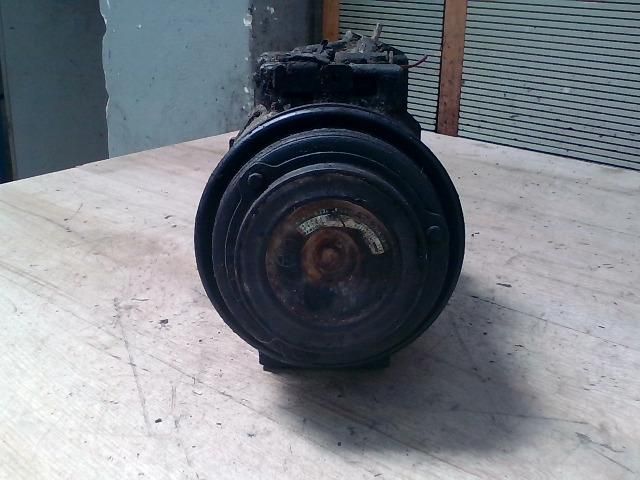 bontott MERCEDES-BENZ VITO Klímakompresszor