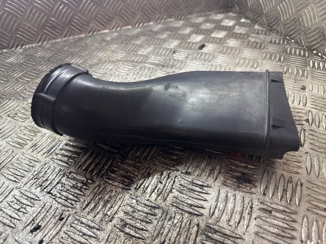 bontott MERCEDES-BENZ VITO Légbeömlő Cső