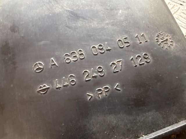 bontott MERCEDES-BENZ VITO Légbeömlő Cső