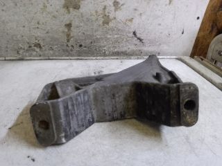 bontott MERCEDES-BENZ VITO Motor Tartó Bak (Fém)