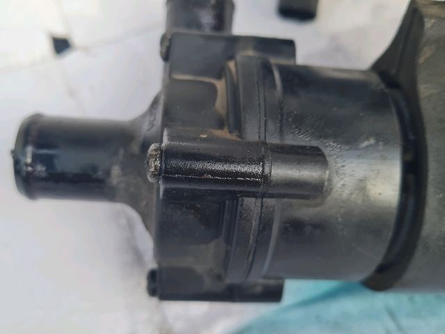 bontott MERCEDES-BENZ VITO Vízpumpa