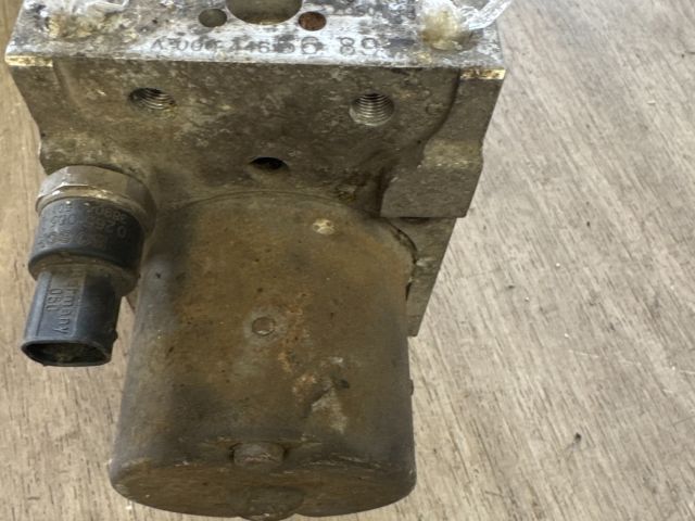 bontott MERCEDES-BENZ VITO ABS Kocka