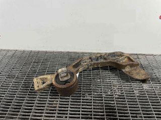 bontott MERCEDES-BENZ VITO Differenciálmű Tartó Bak