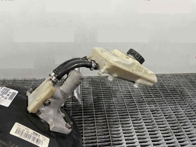 bontott MERCEDES-BENZ VITO Főfékhenger