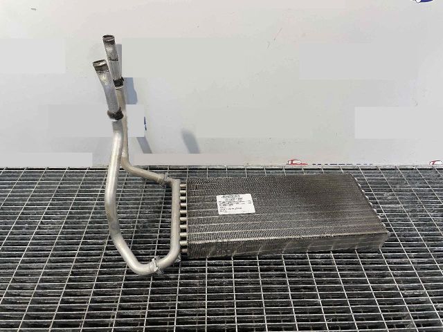 bontott MERCEDES-BENZ VITO Fűtőradiátor