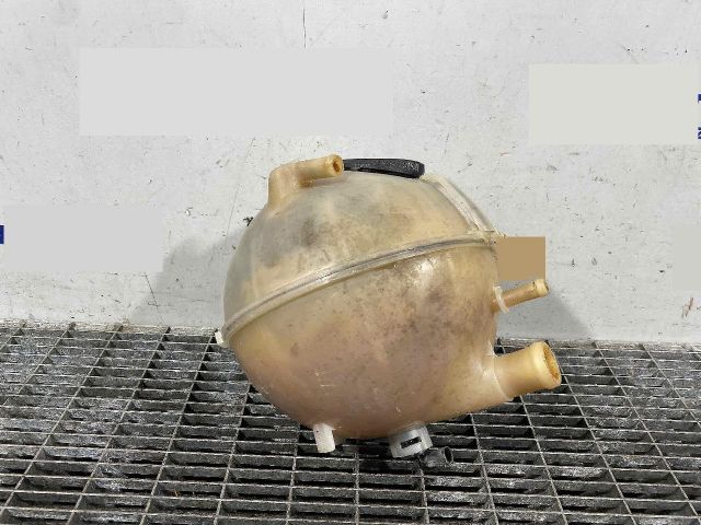 bontott MERCEDES-BENZ VITO Kiegyenlítő Tartály