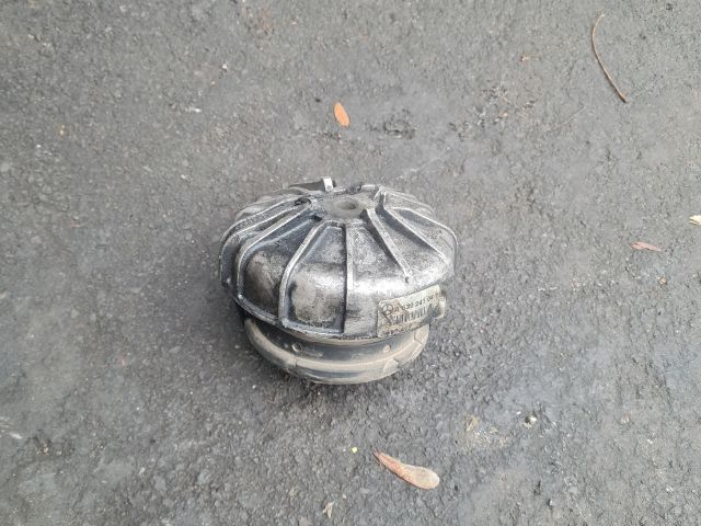 bontott MERCEDES-BENZ VITO Motor Tartó Bak (Pozíciófüggetlen)