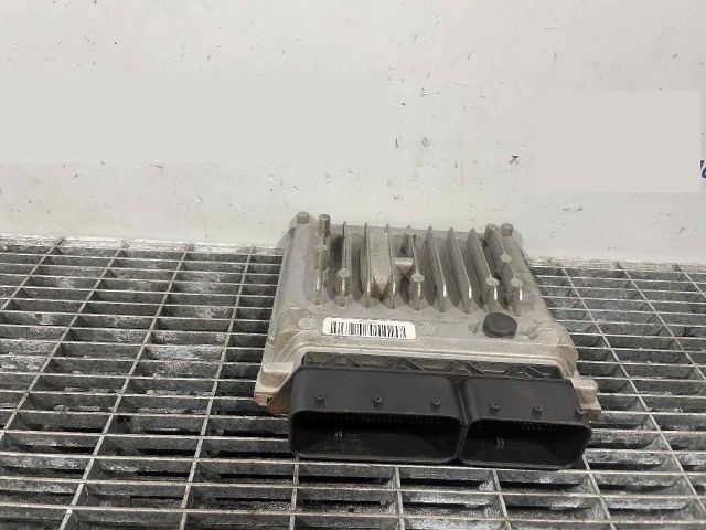 bontott MERCEDES-BENZ VITO Motorvezérlő