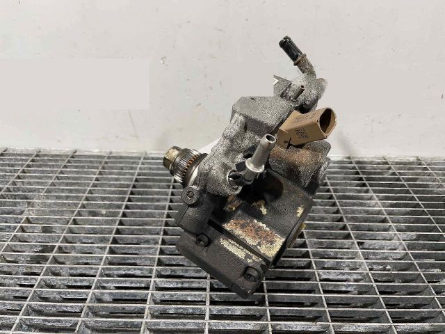 bontott MERCEDES-BENZ VITO Nagynyomású Szivattyú