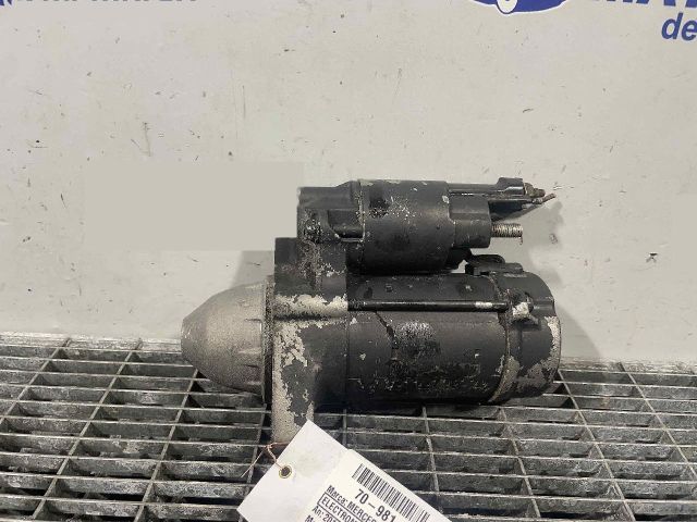 bontott MERCEDES-BENZ VITO Önindító