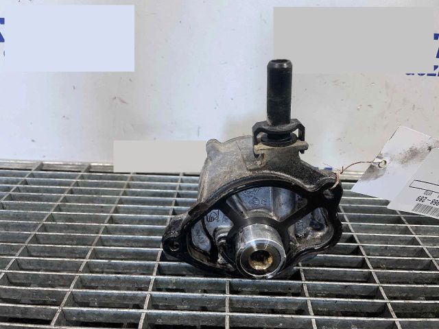 bontott MERCEDES-BENZ VITO Vákumpumpa