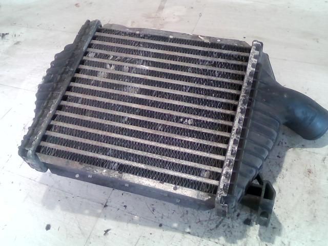 bontott MERCEDES-BENZ VITO Intercooler