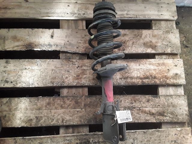 bontott MERCEDES-BENZ VITO Jobb első Gólyaláb (Lengécsillapító, Rugó)