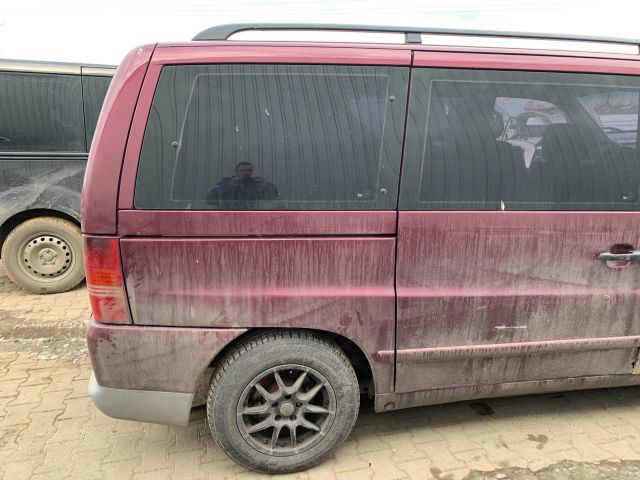 bontott MERCEDES-BENZ VITO Jobb első Csonkállvány Kerékaggyal