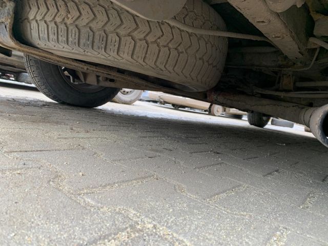 bontott MERCEDES-BENZ VITO Jobb első Csonkállvány Kerékaggyal