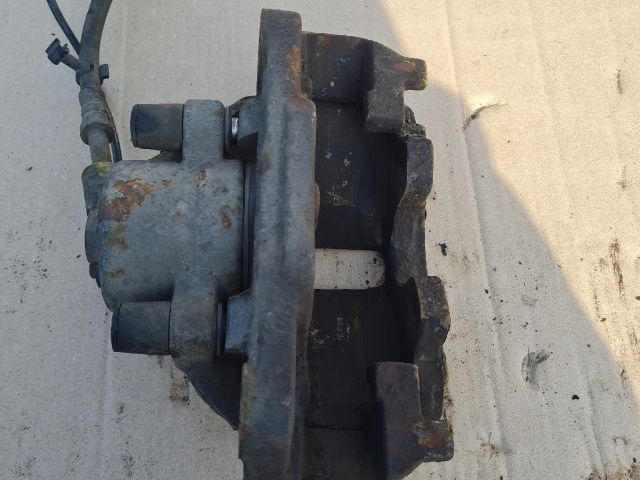 bontott MERCEDES-BENZ VITO Jobb első Féknyereg Munkahengerrel