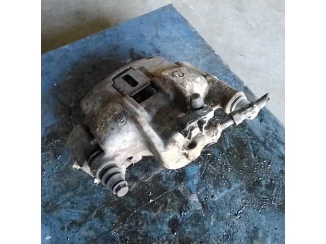 bontott MERCEDES-BENZ VITO Jobb első Féknyereg Munkahengerrel