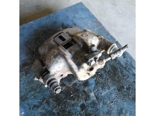 bontott MERCEDES-BENZ VITO Jobb első Féknyereg Munkahengerrel