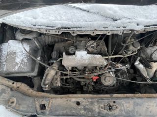 bontott MERCEDES-BENZ VITO Motor (Fűzött blokk hengerfejjel)