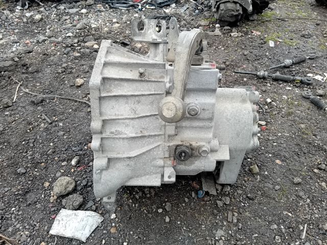 bontott MERCEDES-BENZ VITO Váltó (Mechanikus)