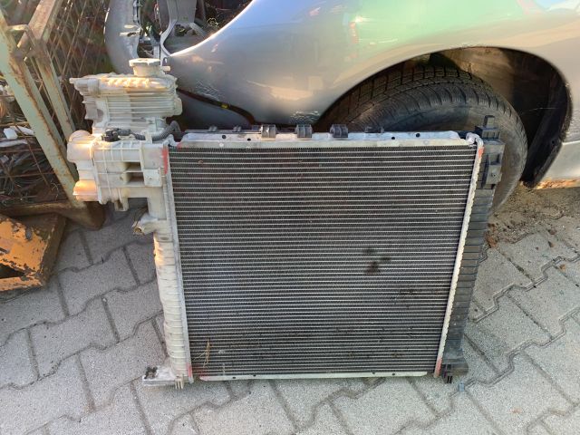 bontott MERCEDES-BENZ VITO Vízhűtő Radiátor (Nem klímás)