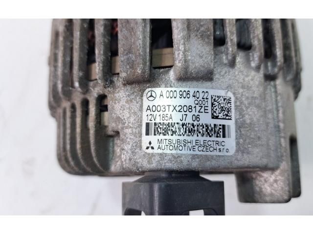 bontott MERCEDES-BENZ VITO Generátor