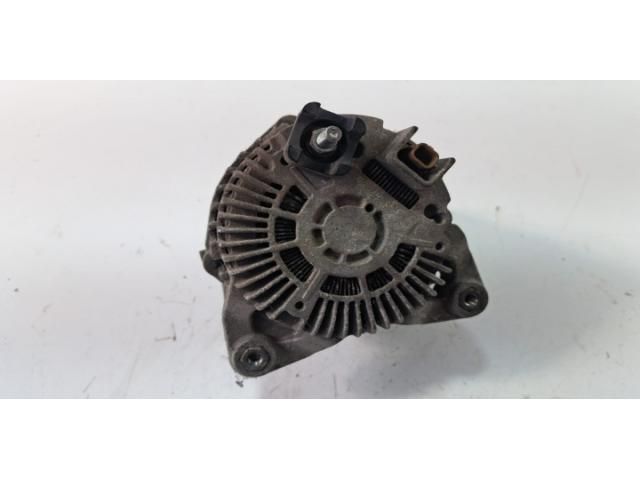 bontott MERCEDES-BENZ VITO Generátor