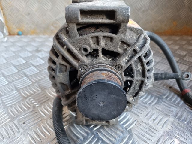 bontott MERCEDES-BENZ VITO Generátor