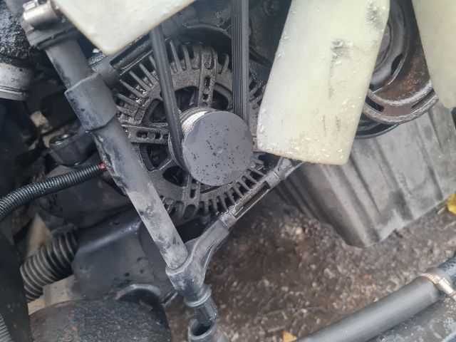 bontott MERCEDES-BENZ VITO Generátor