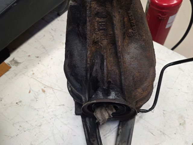 bontott MERCEDES-BENZ VITO Hátsó Differenciálmű