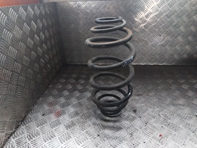 bontott MERCEDES-BENZ VITO Hátsó Rugó