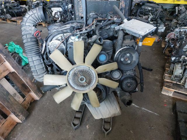 bontott MERCEDES-BENZ VITO Komplett Motor (Segédberendezésekkel)