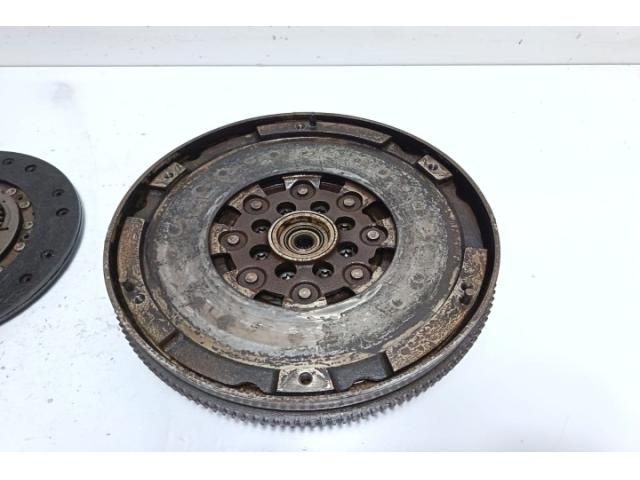bontott MERCEDES-BENZ VITO Kuplung Szett (Szerkezet, Tárcsa)