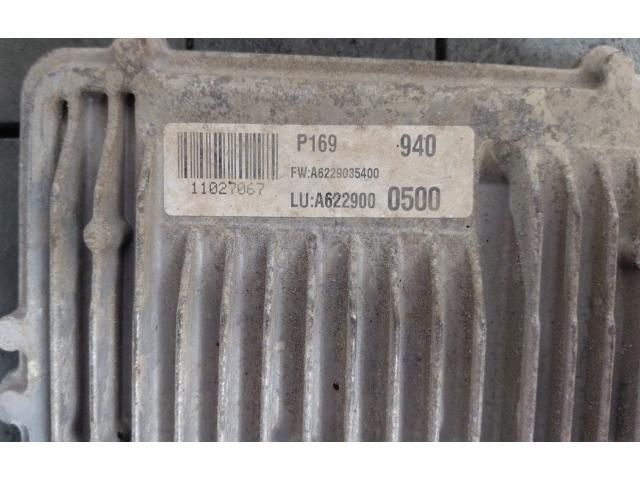 bontott MERCEDES-BENZ VITO Motorvezérlő