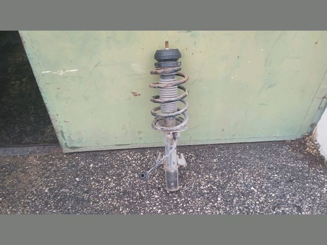 bontott MERCEDES-BENZ VITO Bal első Gólyaláb (Lengécsillapító, Rugó)