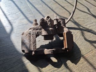 bontott MERCEDES-BENZ VITO Bal hátsó Féknyereg Munkahengerrel