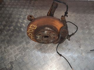 bontott MERCEDES-BENZ VITO Jobb első Csonkállvány Kerékaggyal