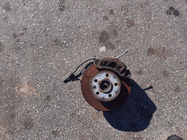 bontott MERCEDES-BENZ VITO Jobb első Csonkállvány Kerékaggyal